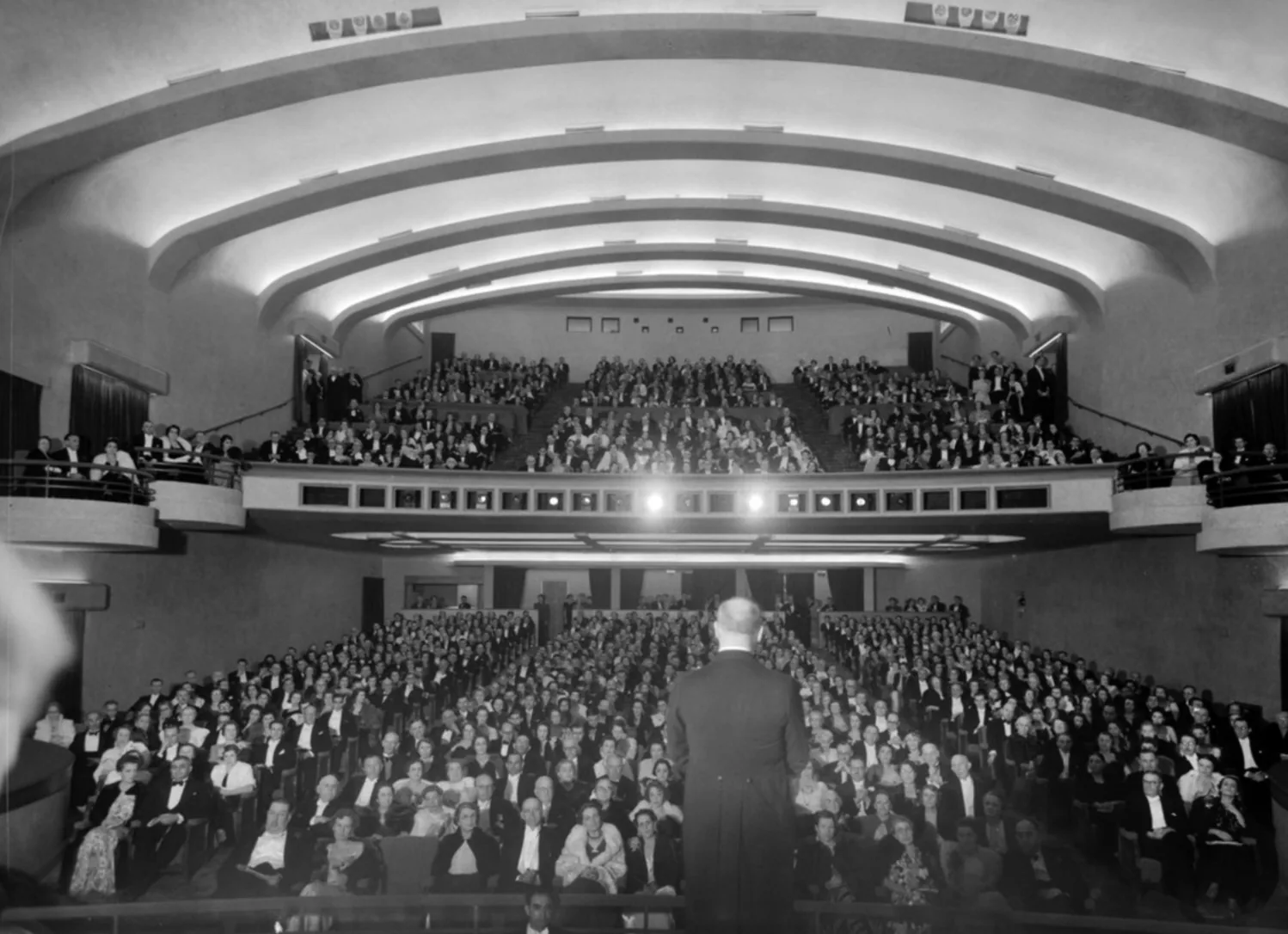 A capacity audience inside the Minerva auditorium in 1939